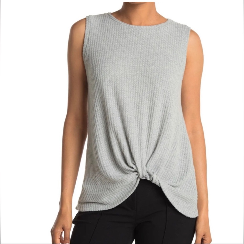 NWT Gibsonlook twist front waffle knit tank top in light grey, Sz L